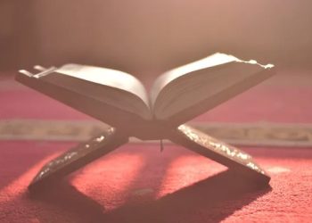 100 Direct Instructions by Allah in The Quran for Mankind