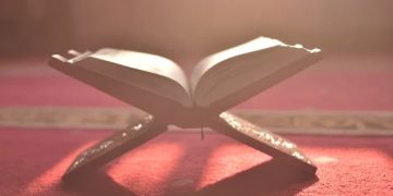 100 Direct Instructions by Allah in The Quran for Mankind